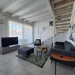 Casa Della Regina سيرمِيوني