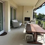 Casa Della Regina شقة