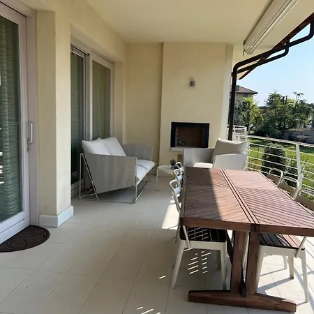 Casa Della Regina Apartment
